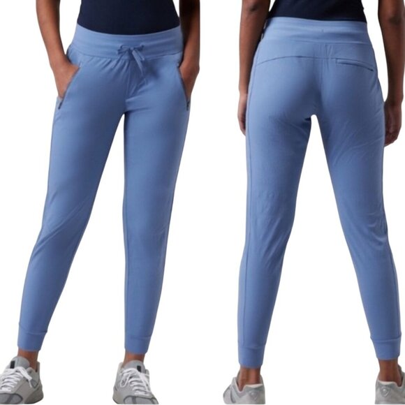 Athleta Trekkie North Jogger Pants Cottage Blue Zip Pockets Drawstring Size 14 - Picture 1 of 12